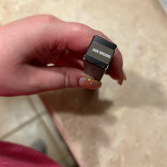 Anastasia Beverly Hills Brow Wiz in Ash Brown - Picture 1 of 2